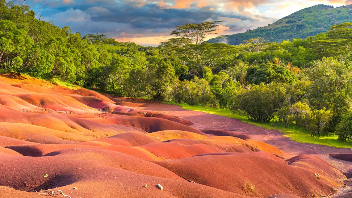 La Terre aux Sept Couleurs, Chamarel